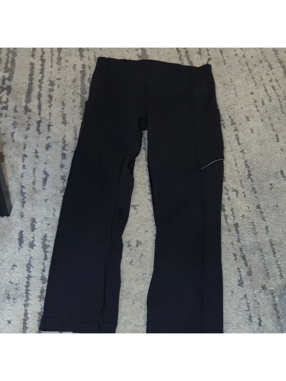 Lululemon Speed Up Crop (21